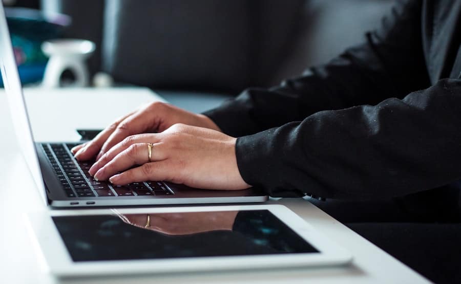 Why Your Contact Form Is Leaking Leads (and How to Plug It) - Rocket Web Designer